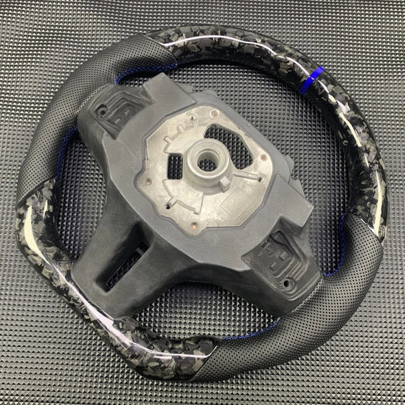 BMW F4X / F9X / G20 / G30 / G-CHASSIS Carbon Fiber Steering Wheel